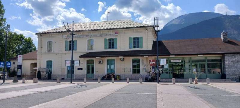 j0_0003.jpg j0_0003.jpg